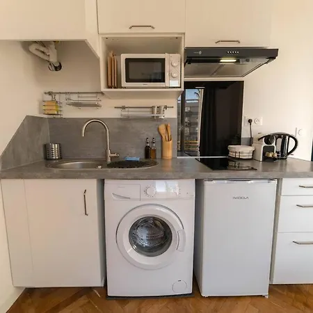 Apartment Centre-ville 2 Refait A Neuf En Etage